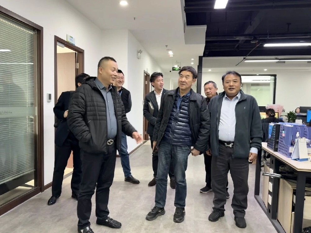 自驱奋进 行稳致远|无锡市人力资源服务行业协会领导一行走访调研内部会员一码资料